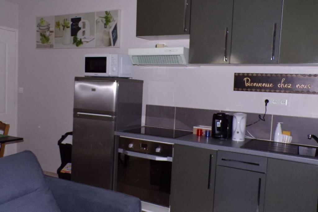Apartamento Cozy House With Garden Near Disney Villenoy Exterior foto